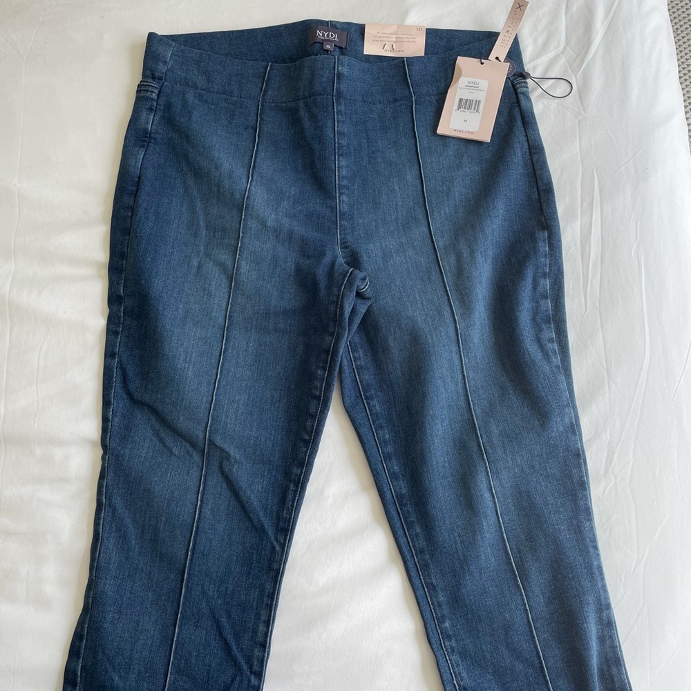 NWT NYDJ Pull-On Skinny Ankle Jeans- Size 10 NEW!
